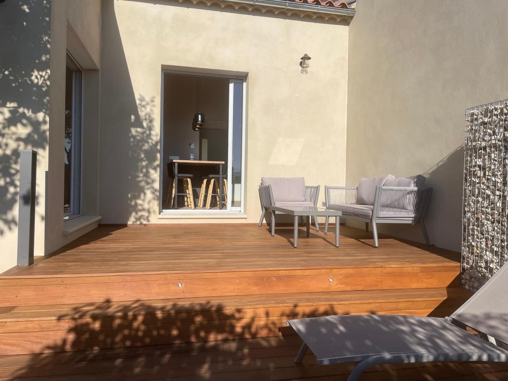 Logement Avec Jacuzzi Joucas Exteriör bild