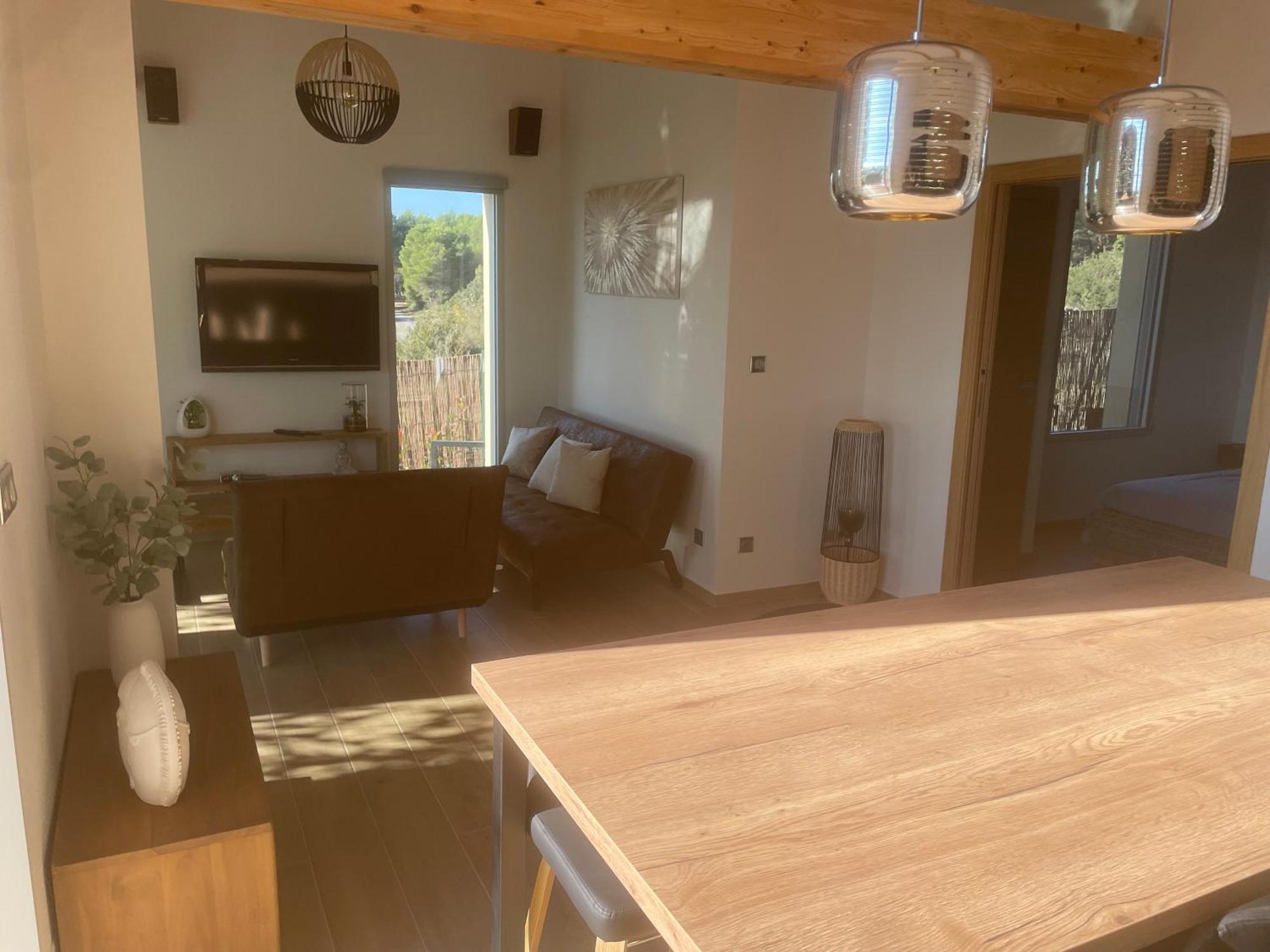 Logement Avec Jacuzzi Joucas Exteriör bild